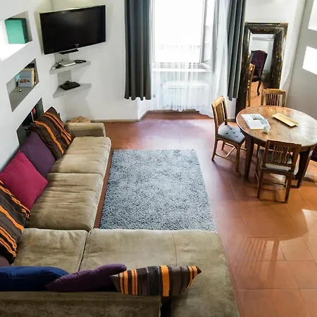 Charming Pantheon Apt In The Heart Of Rome Apartment *