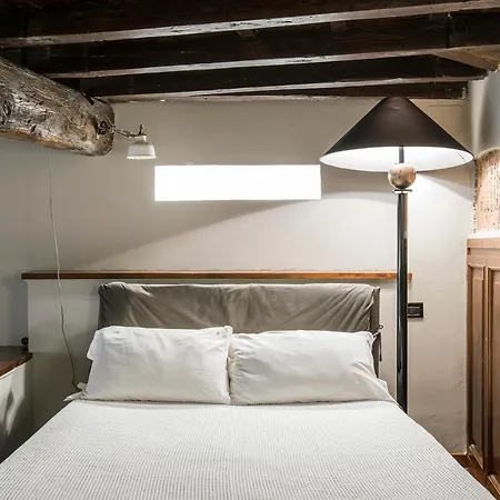 Apartment Charming Pantheon Apt In The Heart Of Rome Rome