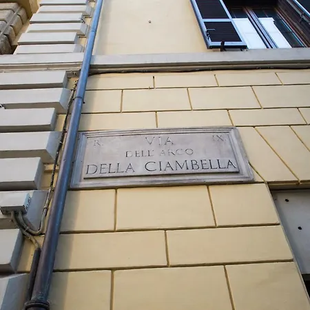 Charming Pantheon Apt In The Heart Of Rome *